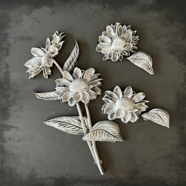 LaBlanche Silicone Mould - Gerbera - Rustic River Home
