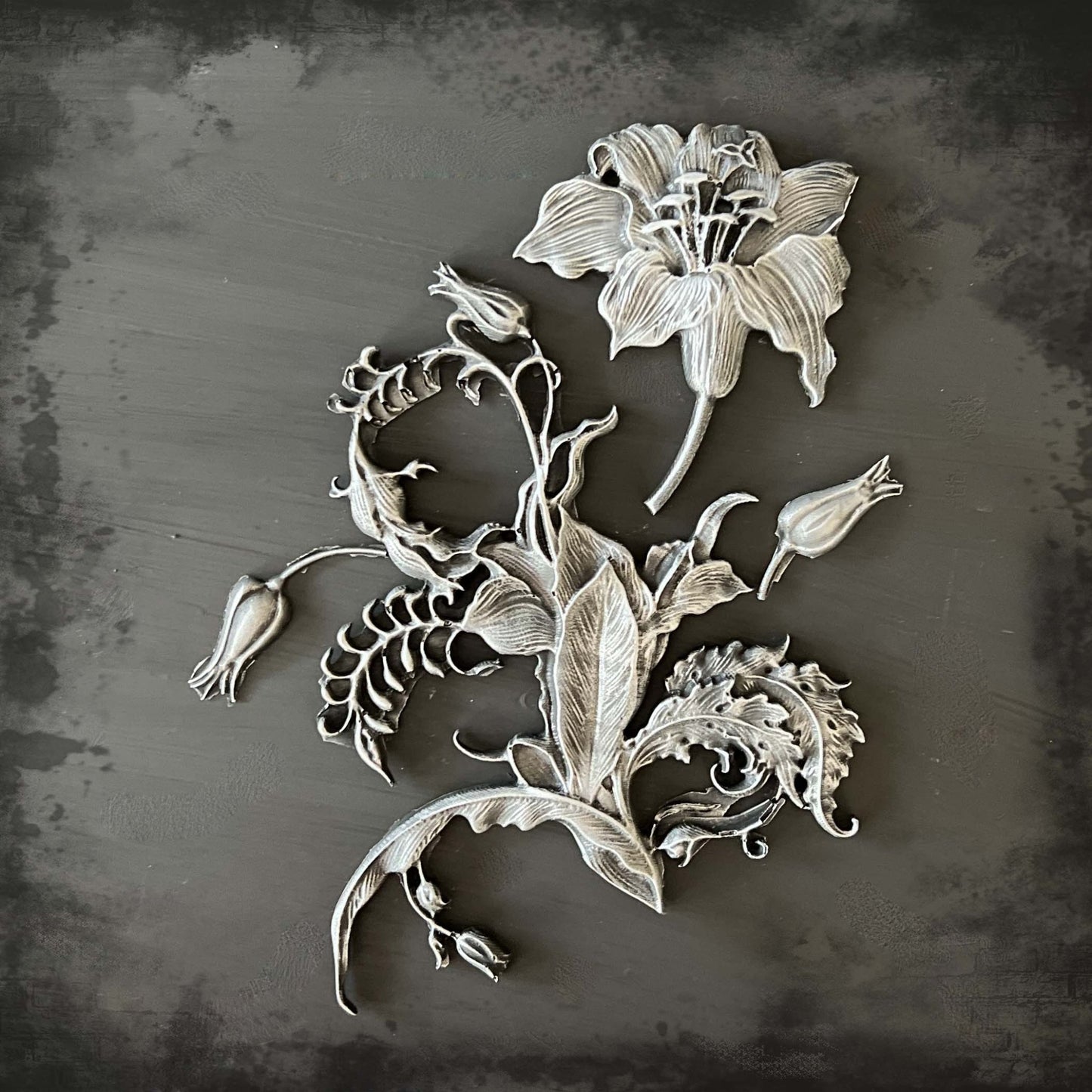 LaBlanche Silicone Mould - Lily - Rustic River Home