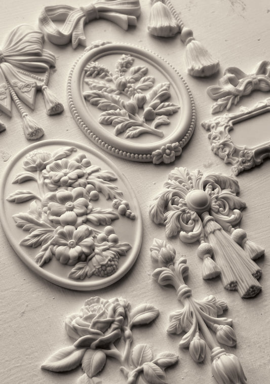 Iron Orchid Designs - Victoriana Decor Mould