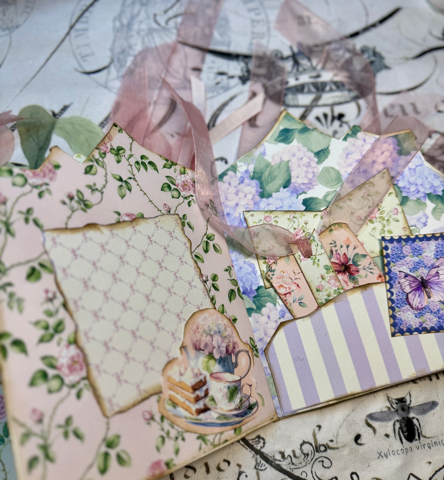 The Lil' Cottage Printed Junk Journal Kit