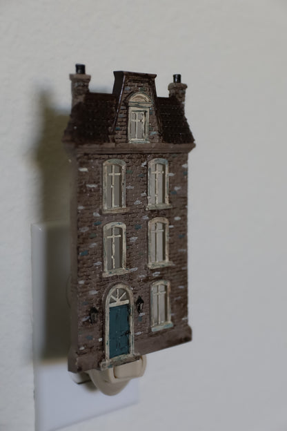 Iron Orchid Designs - Old Colchester Road Decor Mould