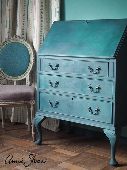 Annie Sloan CHALK PAINT™ - Aubusson Blue - Rustic River Home