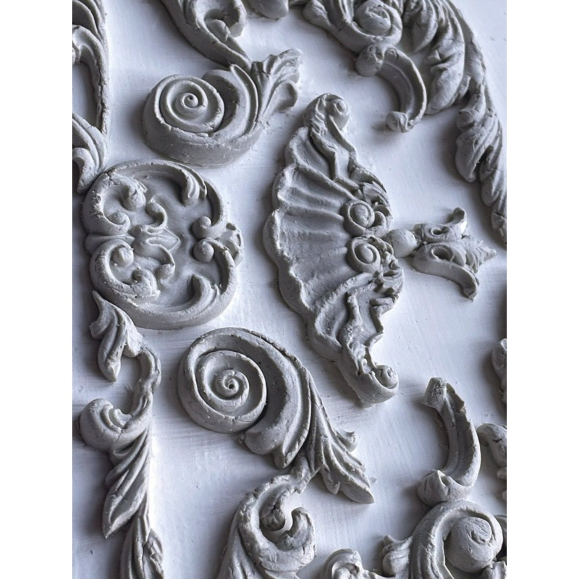 Iron Orchid Designs - Dainty Flourishes Decor Mould - Rustic River Home